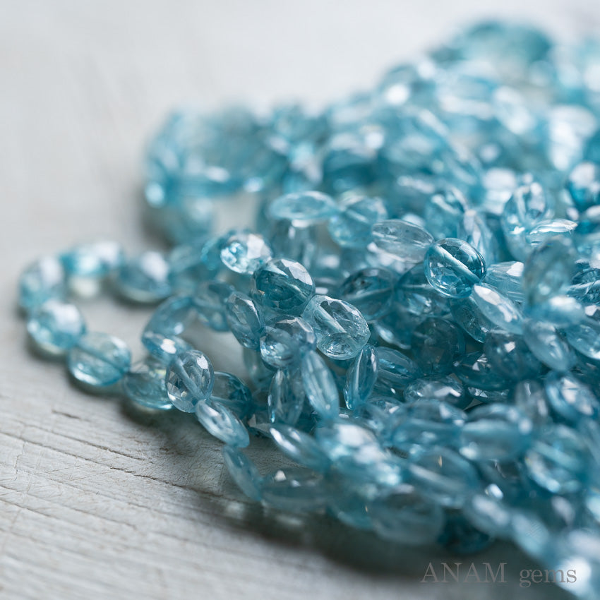 ブルージルコン オーバルカット