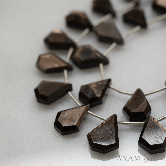 ジュピターサファイア ブラウンサファイア スライスタブレットカット(ゴールデンシーンサファイア)サファイヤ