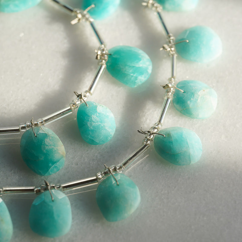 アマゾナイト ローズカットスライス ビーズ