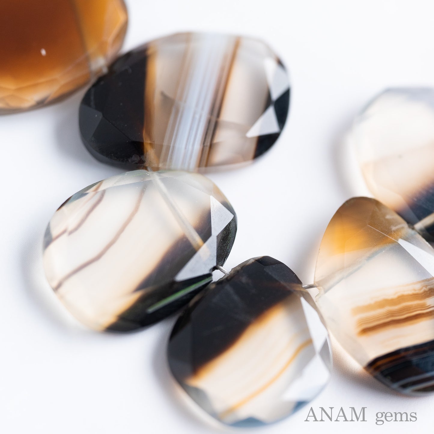 バンテッドバイカラーアゲート MOMO花スライス【グレー-ホワイト】