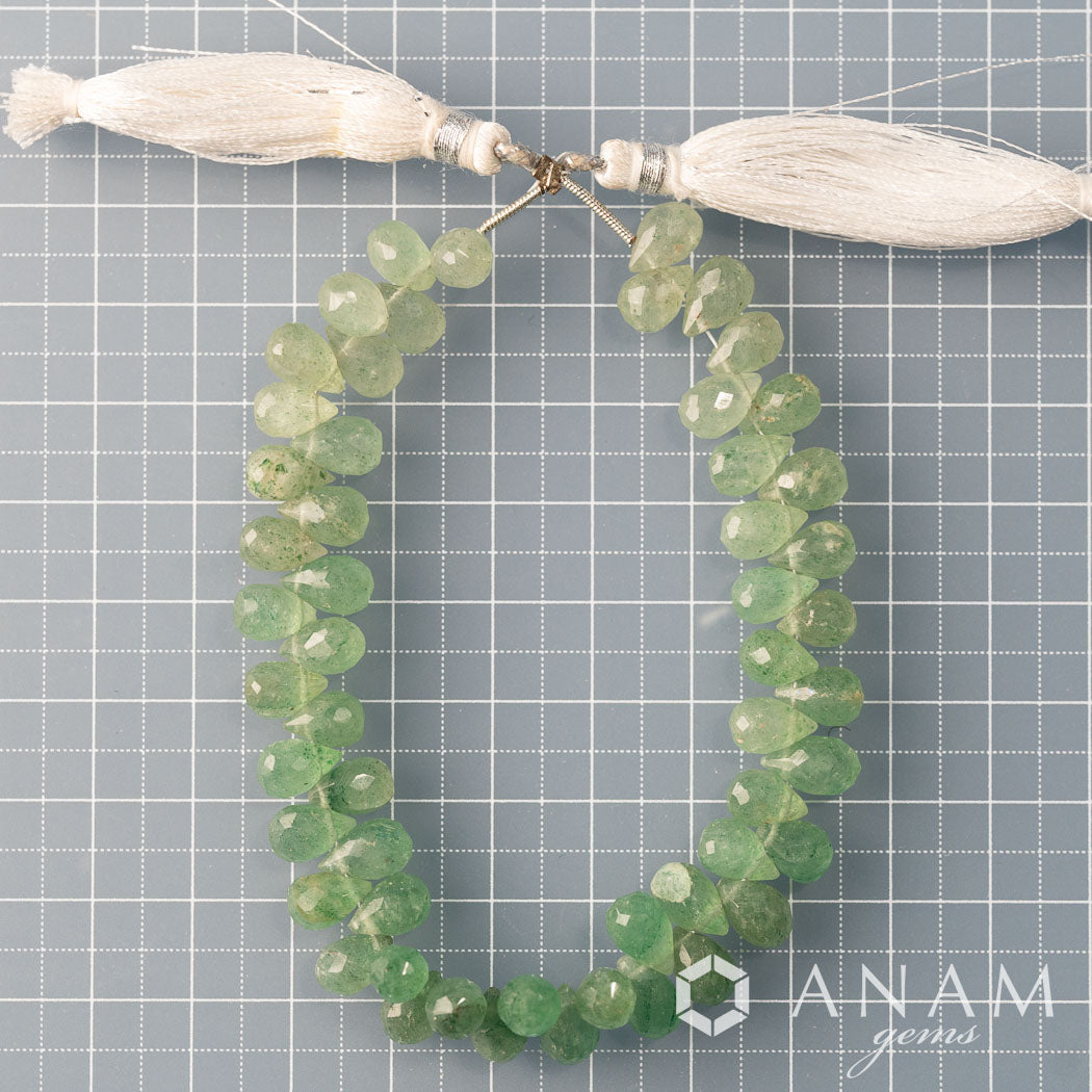 グリーン ストロベリー クォーツ ドロップカット