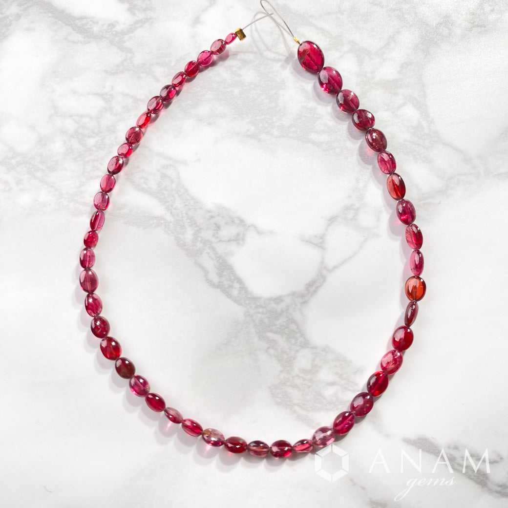 【希少シェイプ!】レッド スピネル オーバル ビーズ