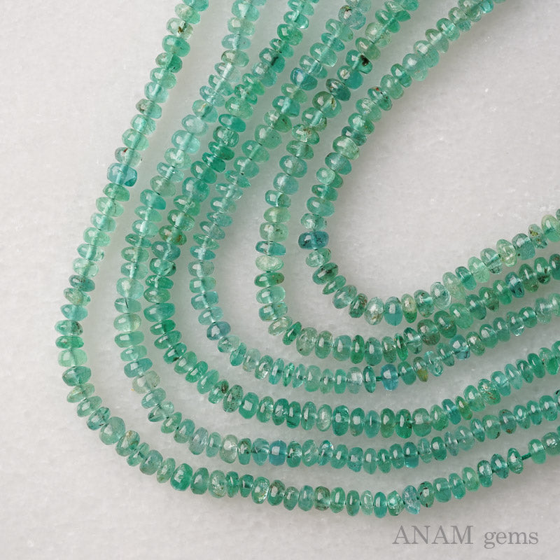 【ザンビア産】 エメラルド スムースボタン(ロンデル)【高品質】