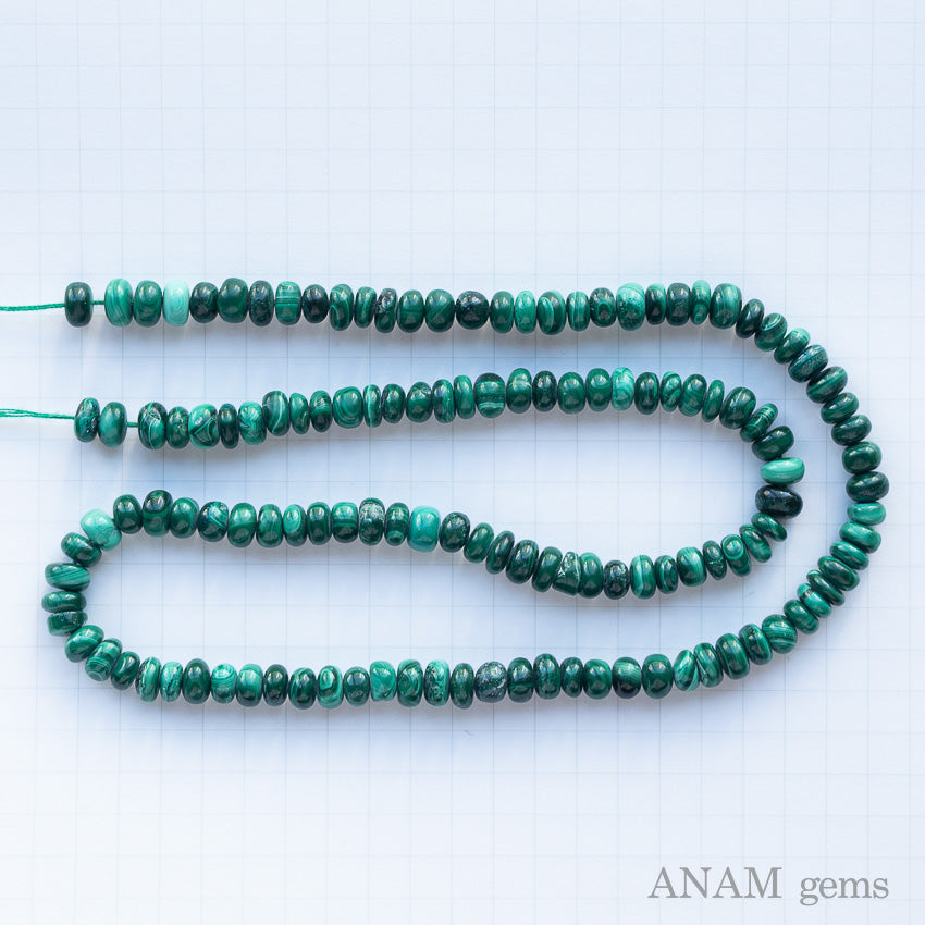 マラカイト スムース ボタン ビーズ