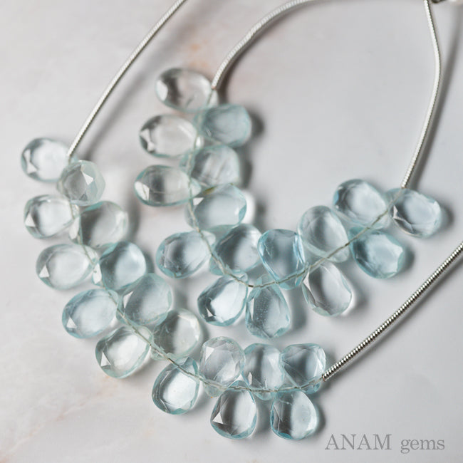 【再入荷】アクアマリン MOMO花スライスカットビーズ