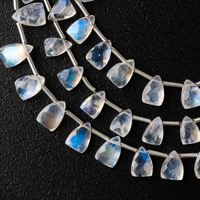 ブルームーンストーン トリリアントカット