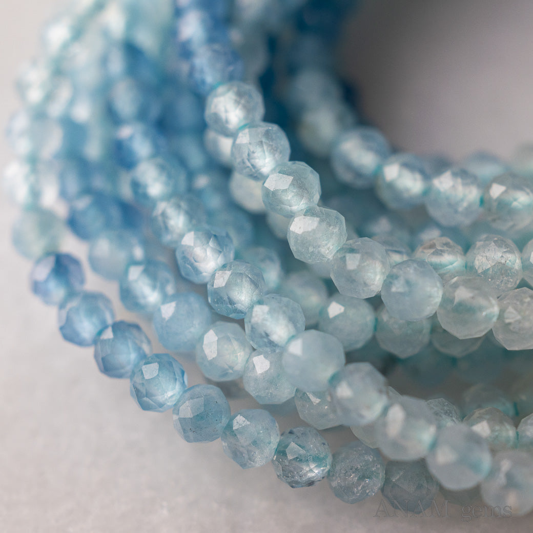 アクアマリン カラーグラデーション 2mm ボール ビーズ