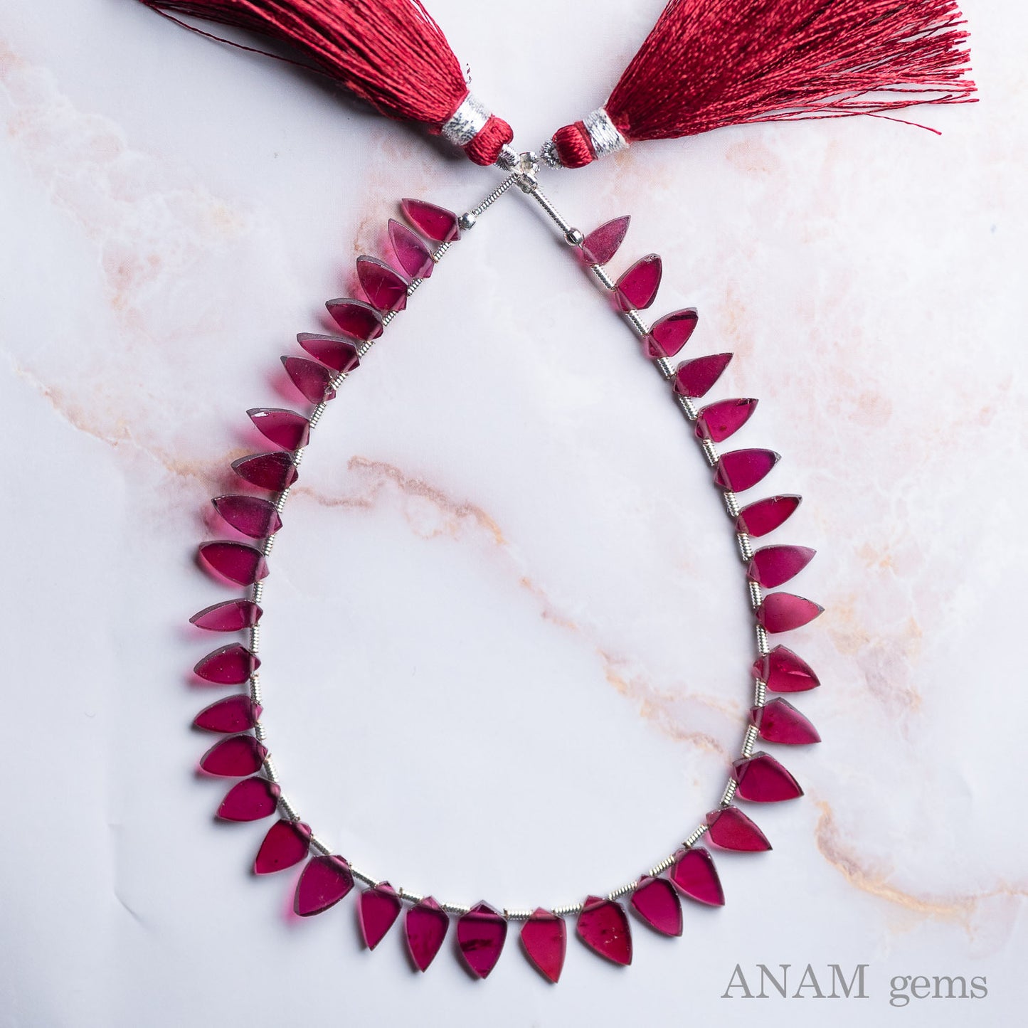 ロードライトガーネット ヤジリ型 スライス