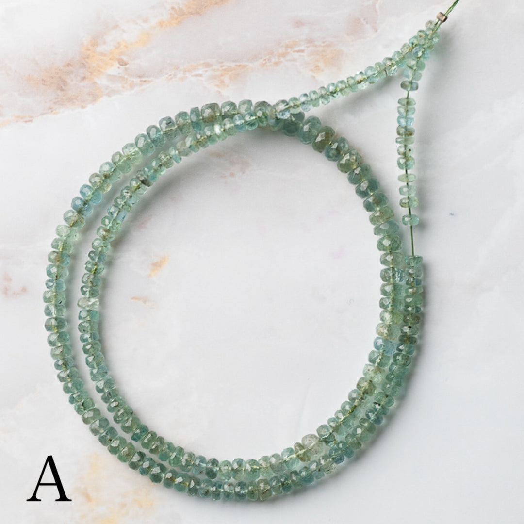 ザンビア産 エメラルド ボタンカット ビーズ