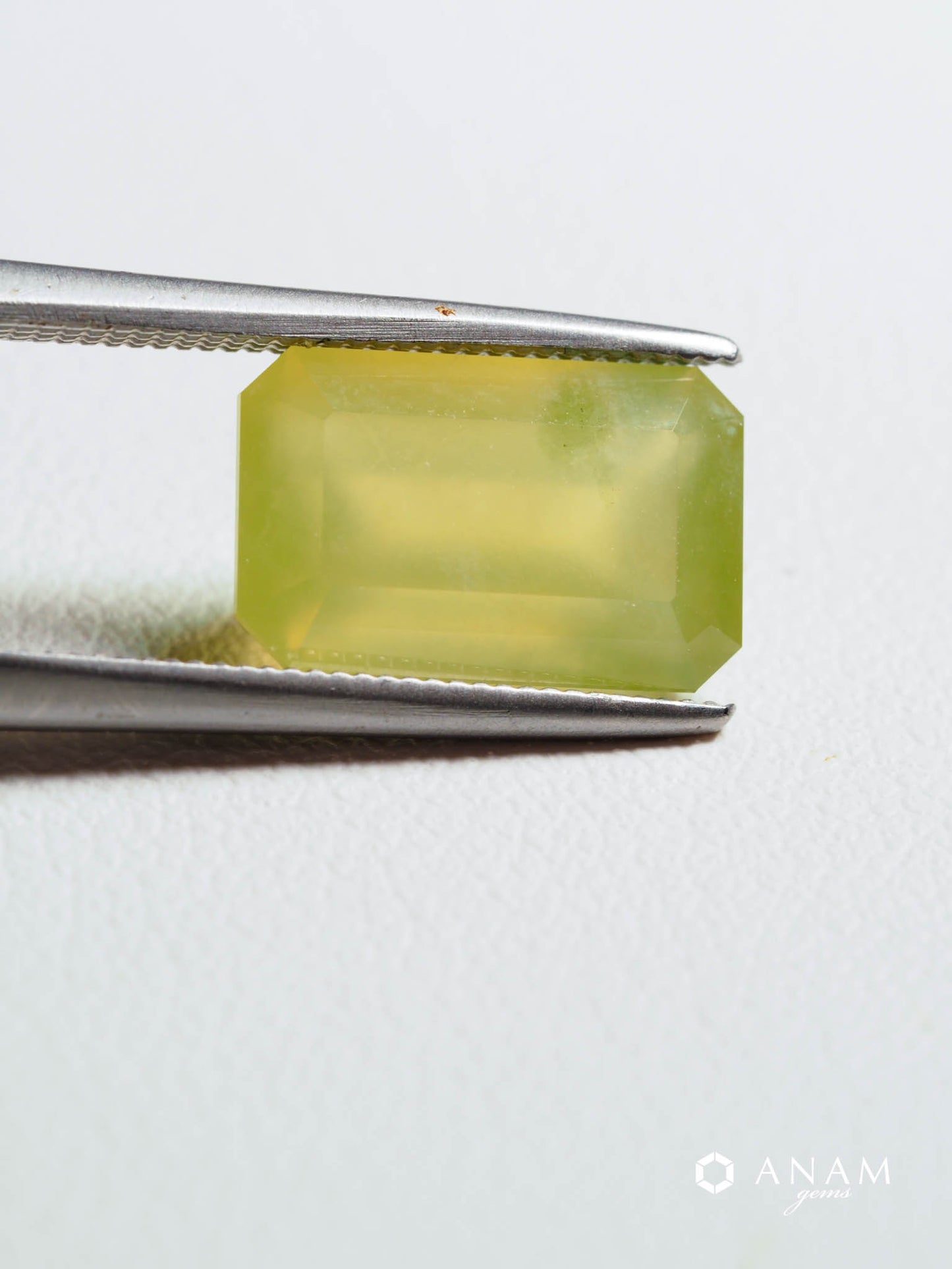 カリフォルナイト（Californite）3.4ct｜エメラルドカット｜ハッピーキャンプ産