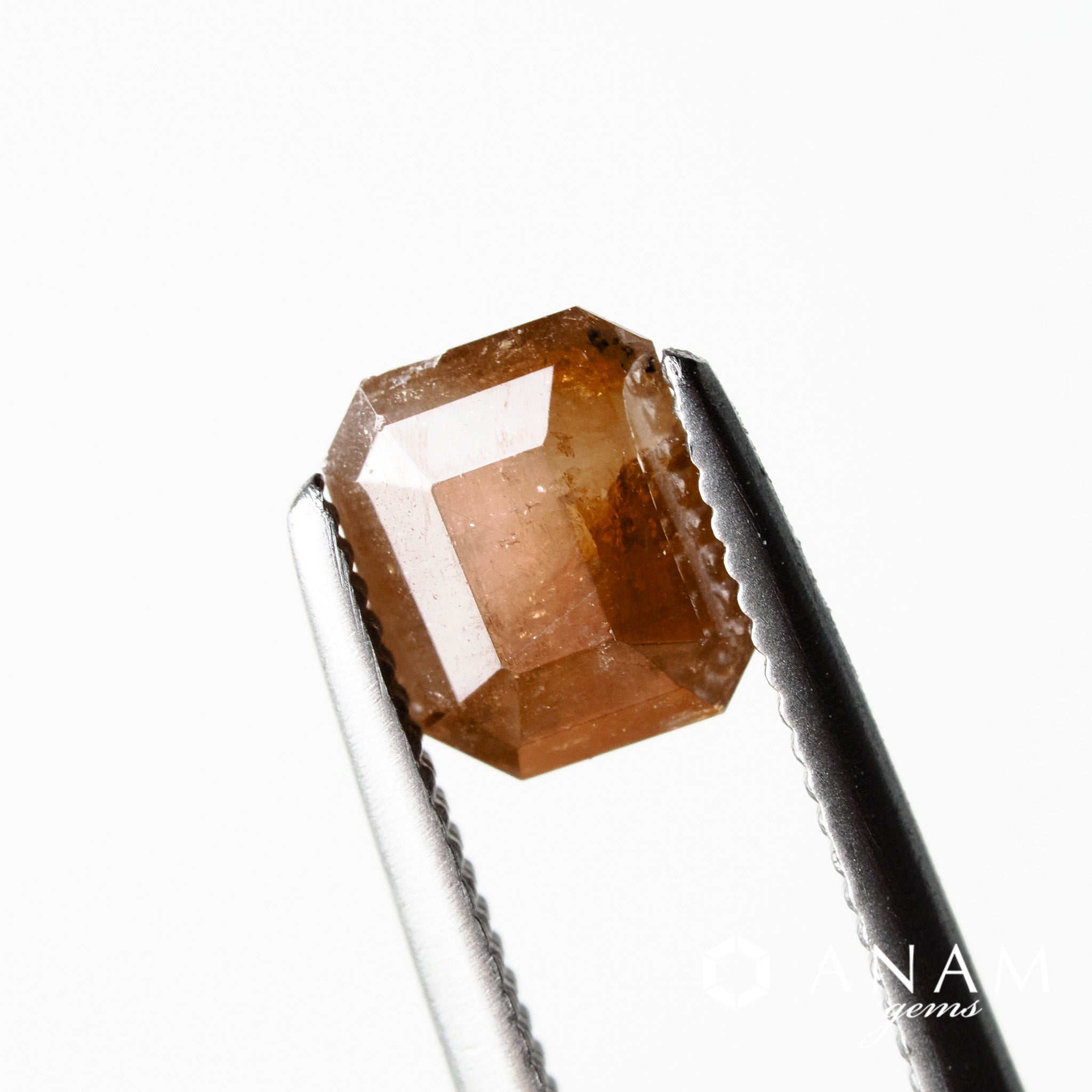 パイロモルファイト 1.53ct｜ドイツ産 ブラウン系ルース – ANAM gems