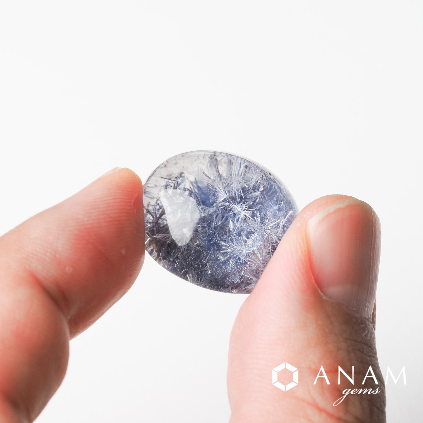 デュモルチェライトインクォーツ ルース –透明感と針が美しいマスターピース