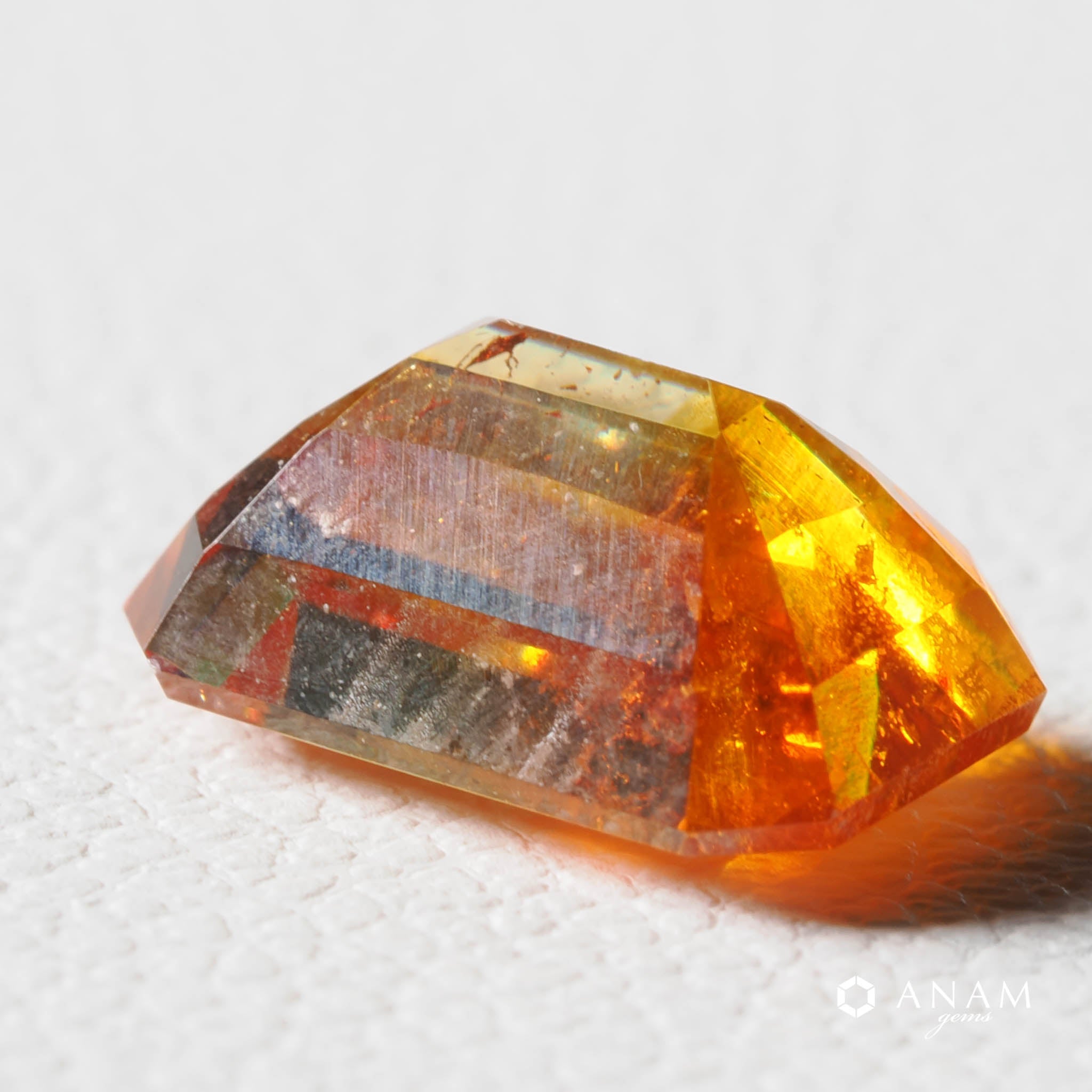 バイカラー スファレライト（Bicolor Sphalerite）2.11ct スペイン産