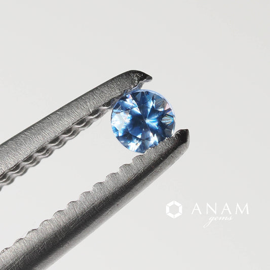ベニトアイト 0.04ct ルース｜サンベニト鉱山産（Benitoite, San Benito Mine）