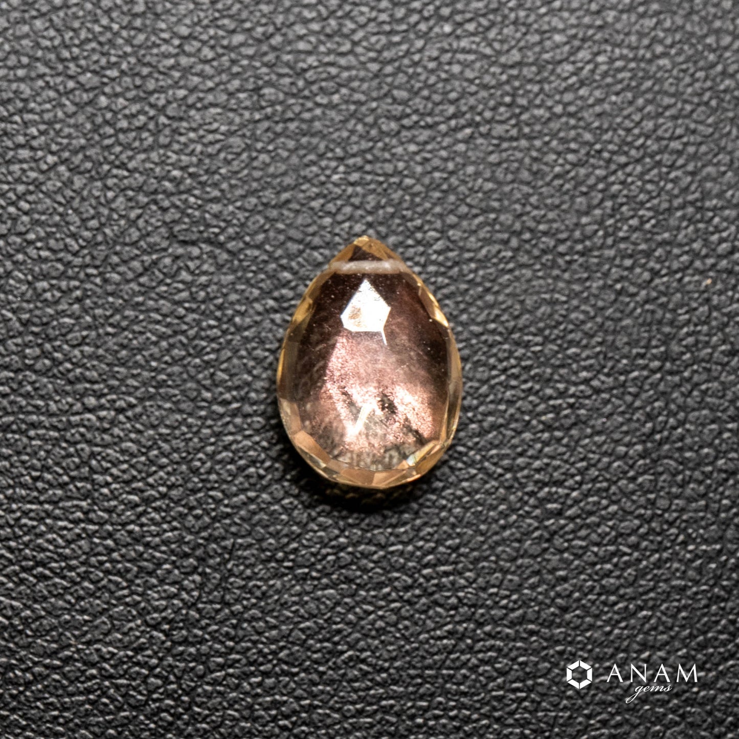 ルース(穴あき)オレゴンサンストーン 3.1ct｜光を内に秘めた、ジュエリーグレードの一点