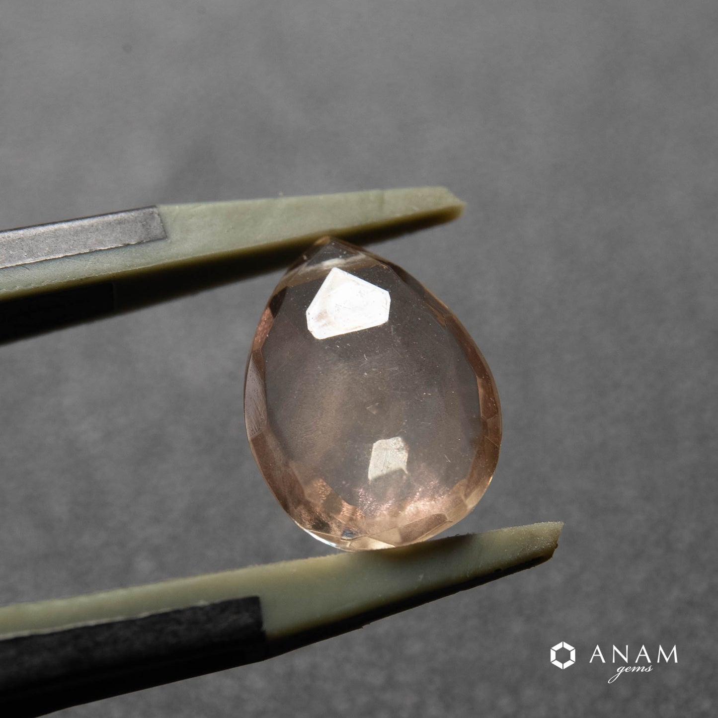 ルース(穴あき)オレゴンサンストーン 3.1ct｜光を内に秘めた、ジュエリーグレードの一点