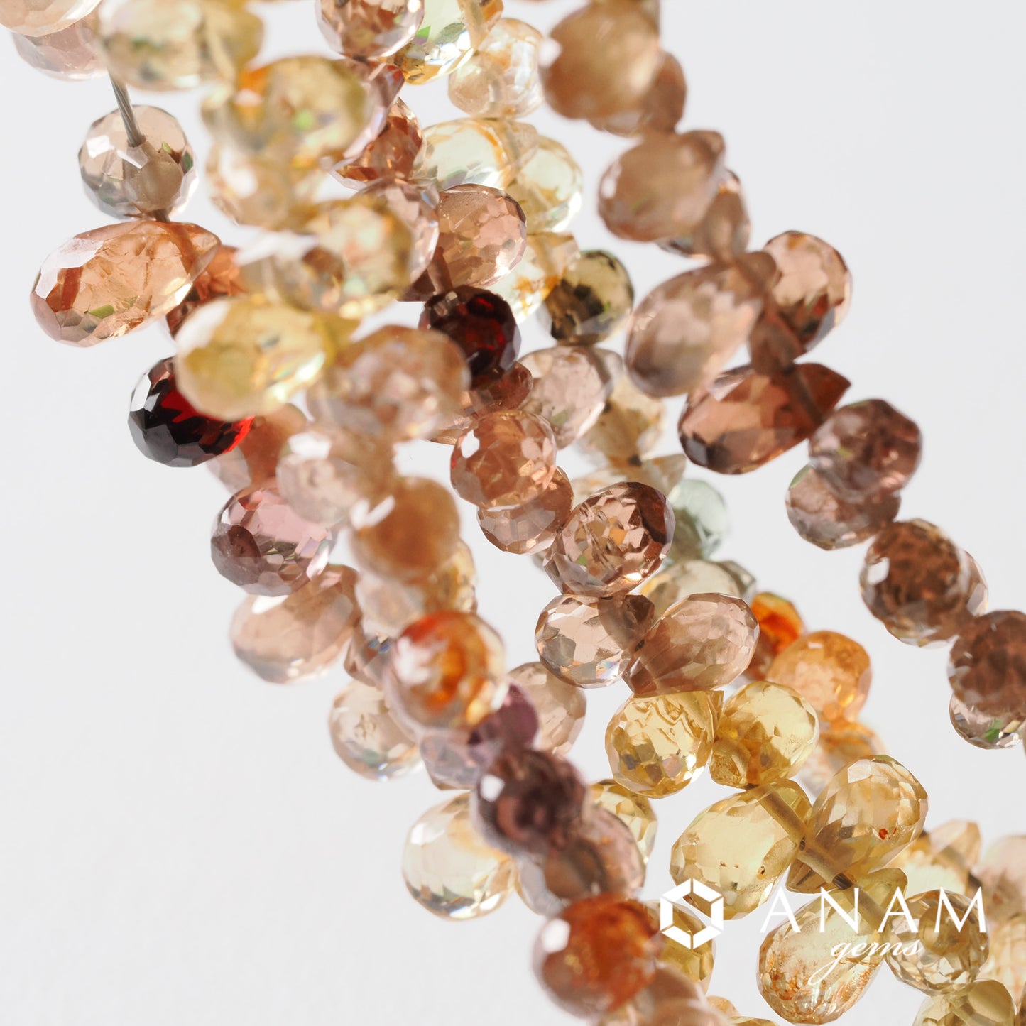 ジルコンドロップカット【2025香港仕入れ】｜レッド・グリーン・イエローの鮮やかな煌めき