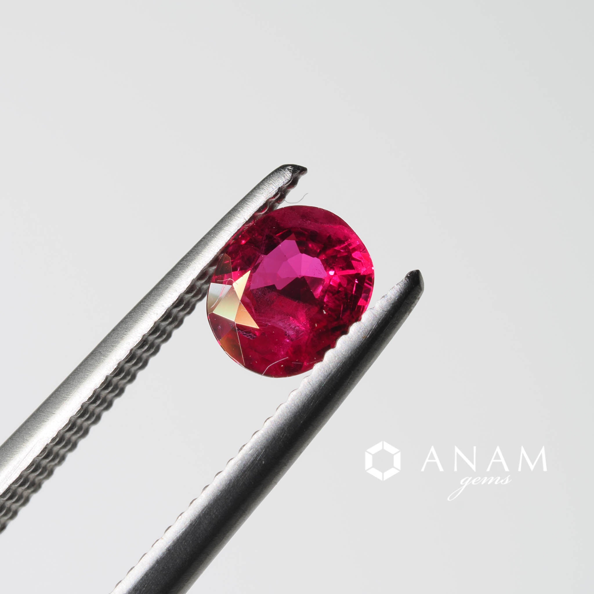 GIA鑑別付き タイ産 ルビー 0.39ct ルース‖ANAM gems（アナムジェムズ