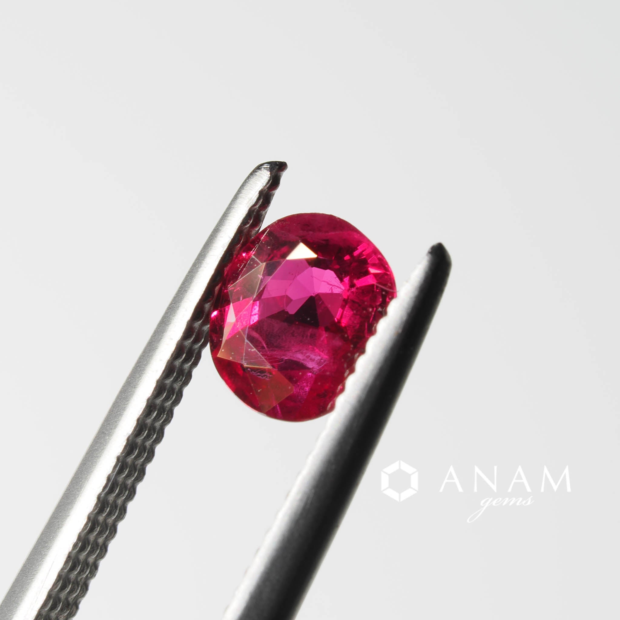 GIA鑑別付き タイ産 ルビー 0.39ct ルース‖ANAM gems（アナムジェムズ