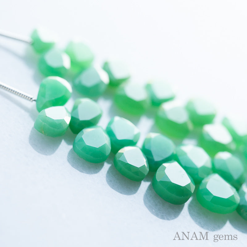 Chrysoplez Momo Flower Slice Cut Beads