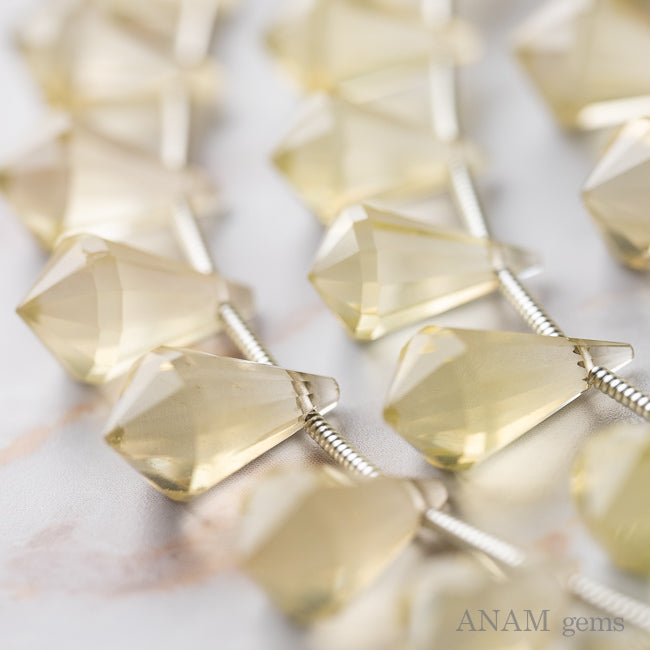 Lemon quartz special chandelier cut