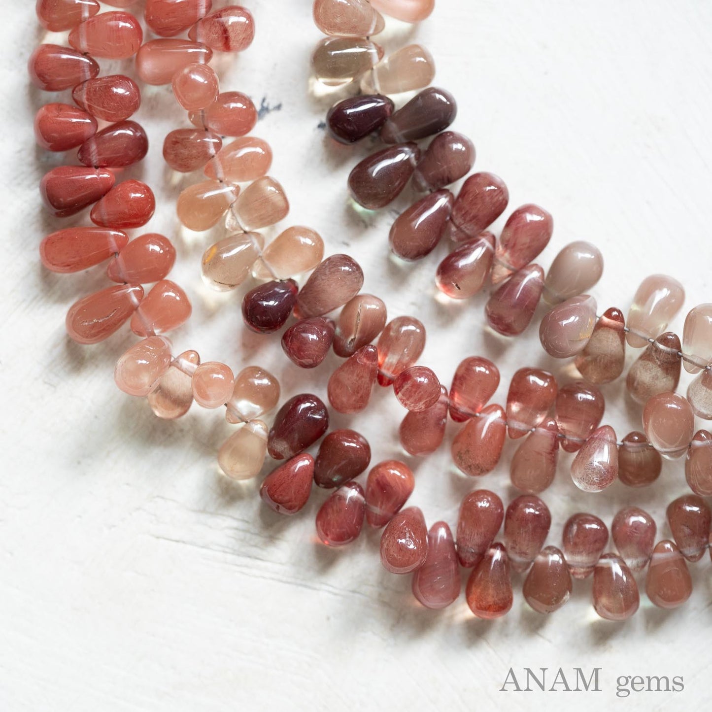 Tibetan Andesin Twist Drop Cut Beads