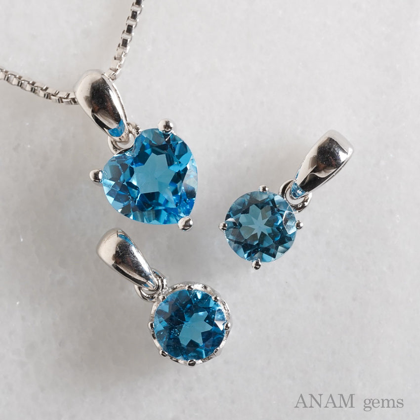 Swiss Blue Purse Heart Shape Pendant Top (Necklace) SV925